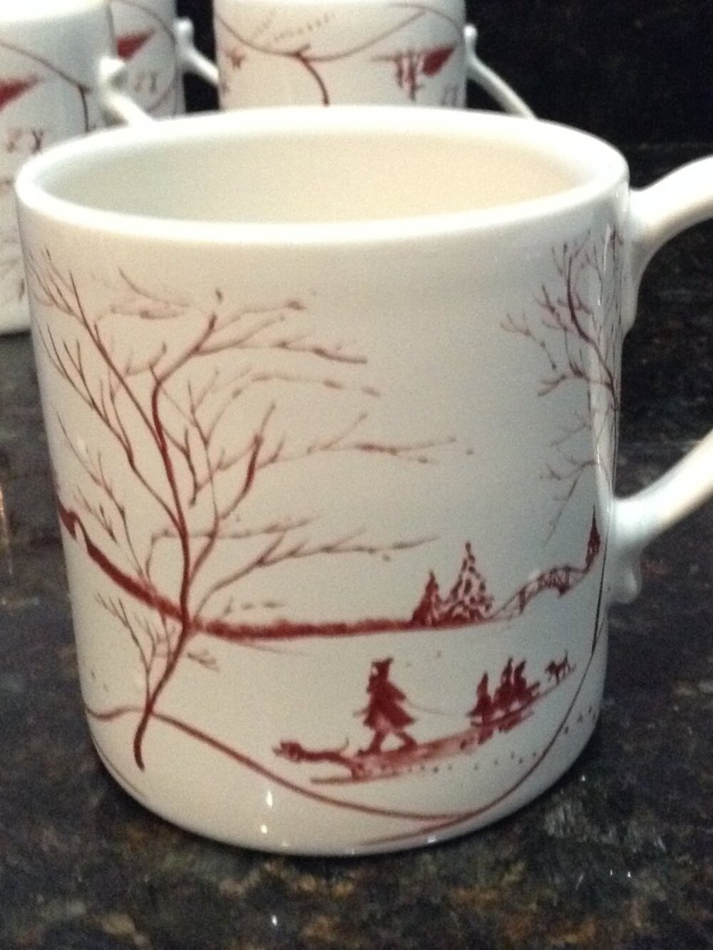 NWOT (4) Juliska Country Estate Mugs "Winter Frolic" 12 oz Collectible Quality - Picture 6 of 7